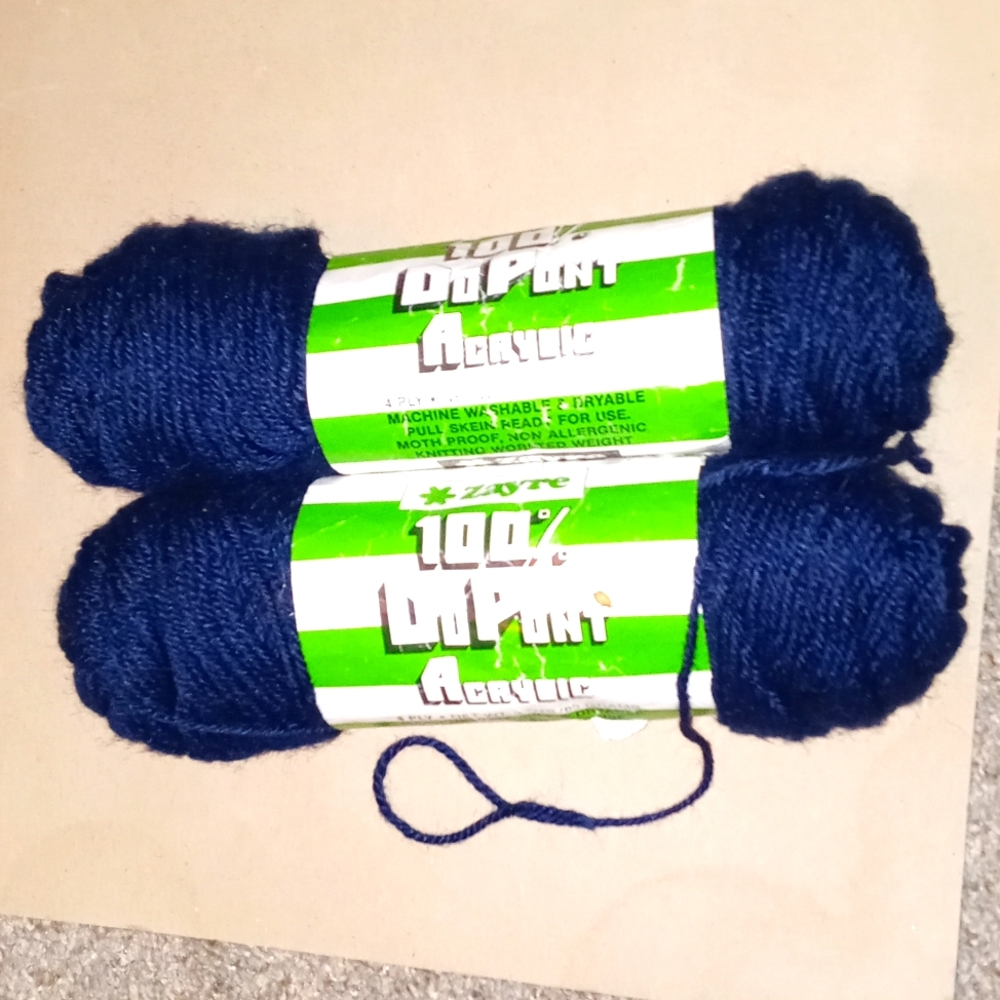 Navy blue "ZAYRE" YARN 3 oz. Each